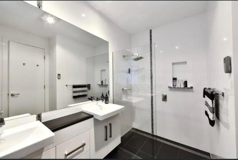 Spectacular Luxury Home Glenelg