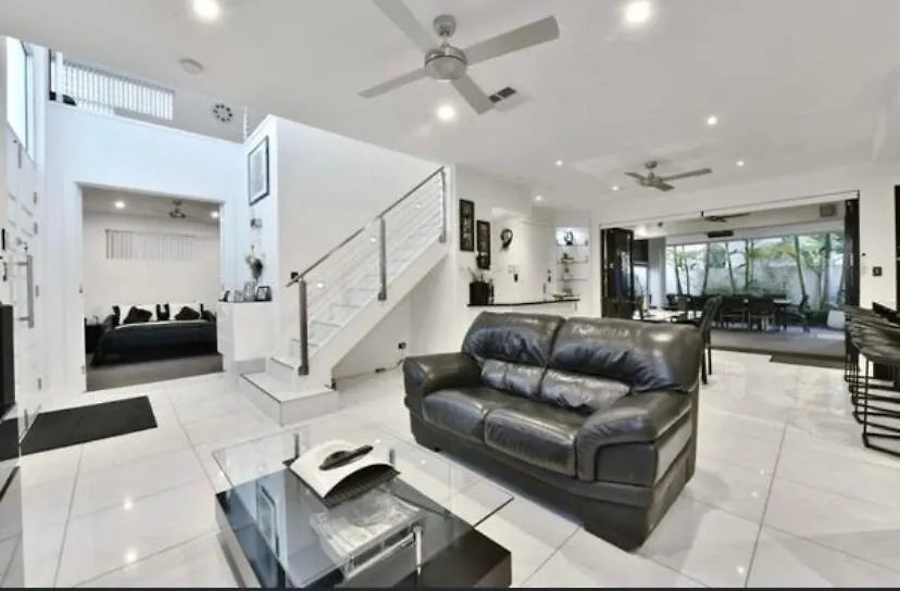 Holiday home Spectacular Luxury Home Glenelg