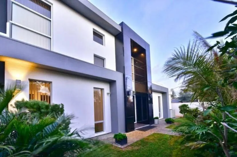 Spectacular Luxury Home Glenelg Holiday home